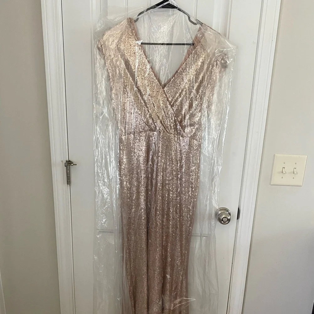 Lulu’s Floor Length Gold Sequin Dress - Picture 2 of 8